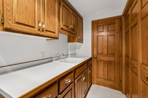 $575,000 | 4908 West 93rd Street, Bloomington, MN 55437