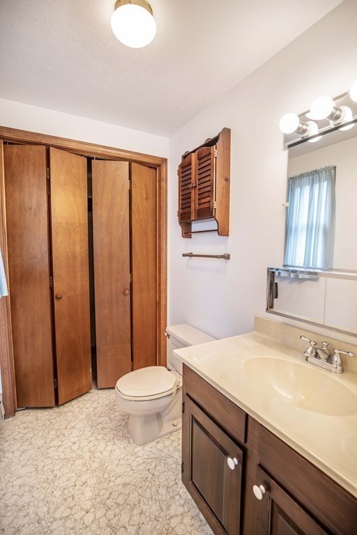 21 Honeysuckle Road Gloucester, MA 01930 - Photo 23 of 42 Gallery Image 23