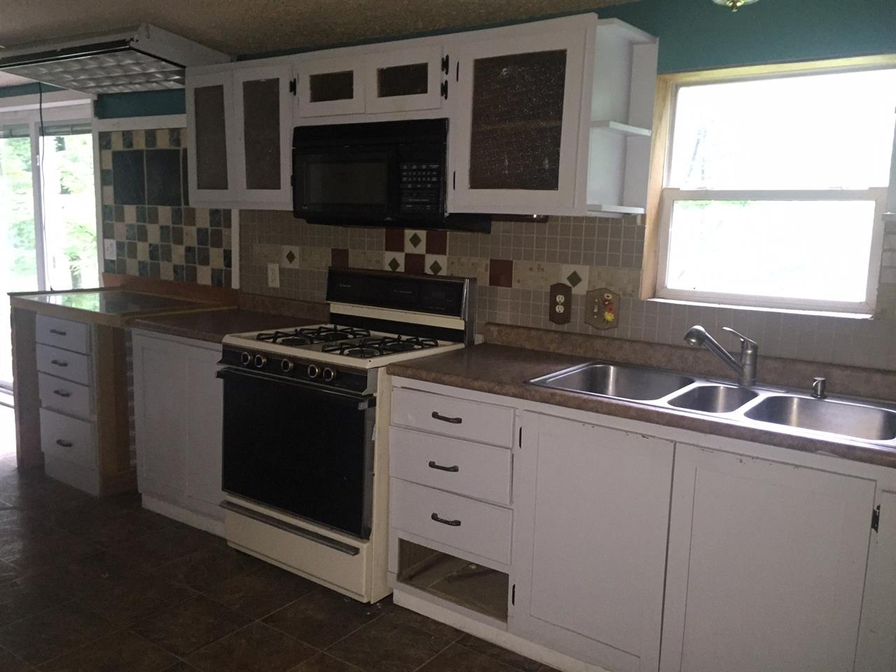 324 West Sparling Road Kingsley, MI 49649 - Photo 12 of 20 1818548-11.JPG
