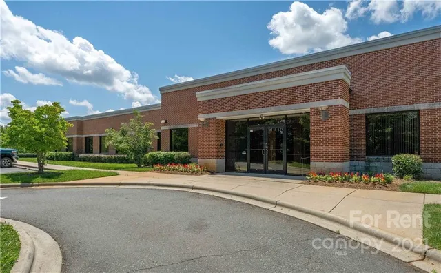 $675 | 1914 J N Pease Place, Charlotte, NC 28262