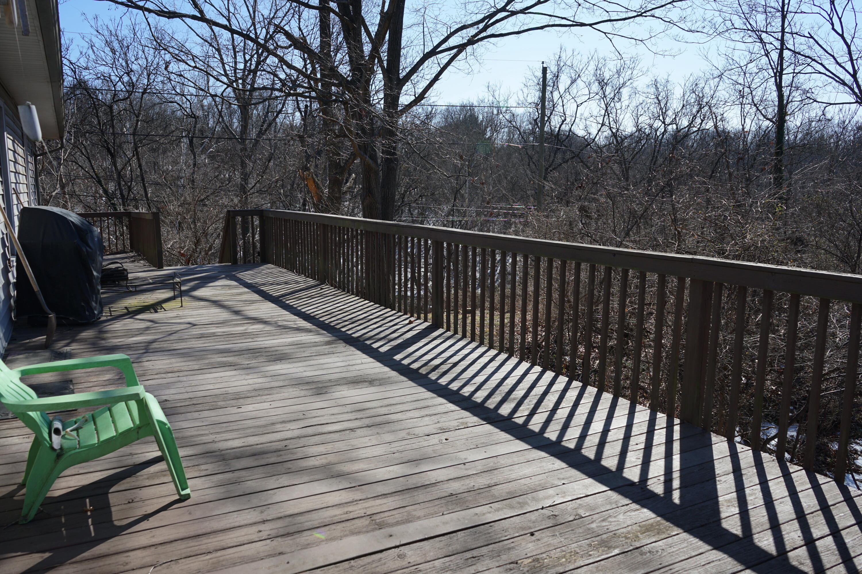 2230 Overlook Road Northeast Roanoke, VA 24012 - Photo 26 of 37 Gigantic Side Deck