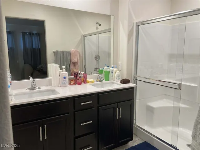 $2,100 | 5045 Bloodhound Street, Las Vegas, NV 89122