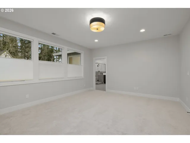 $1,095,000 | 12813 Southwest Sunny Terrace, Unit L1, Tigard, OR 97223