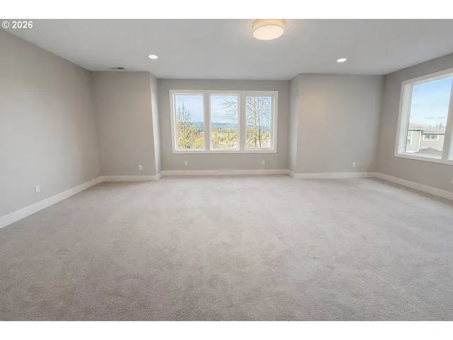 $1,095,000 | 12813 Southwest Sunny Terrace, Unit L1, Tigard, OR 97223