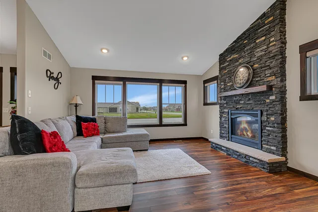 $489,900 | 1801 Centerville Road, Sartell, MN 56377