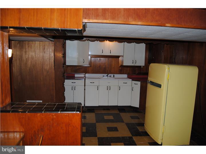 273 Valley View Road Springfield, PA 19064 - Photo 15 of 25 Basement - Finished
