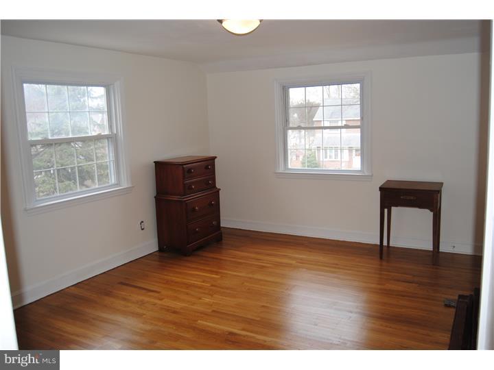 273 Valley View Road Springfield, PA 19064 - Photo 18 of 25 Bedroom - Main