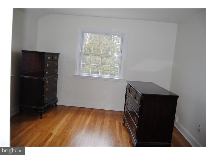 273 Valley View Road Springfield, PA 19064 - Photo 22 of 25 Bedroom 2