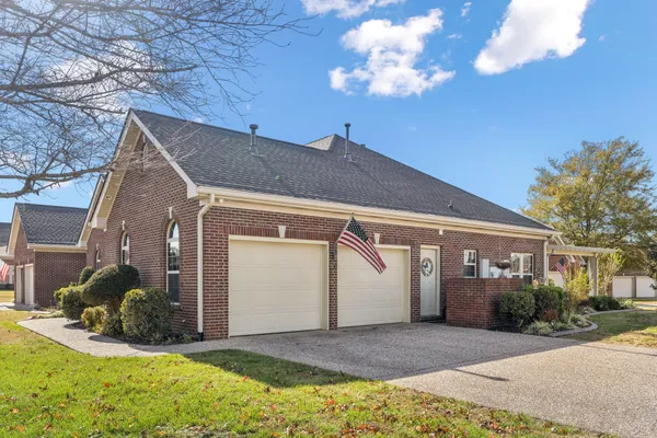 $475,000 | 1734 Summer Pl Drive, Lebanon, TN 37087