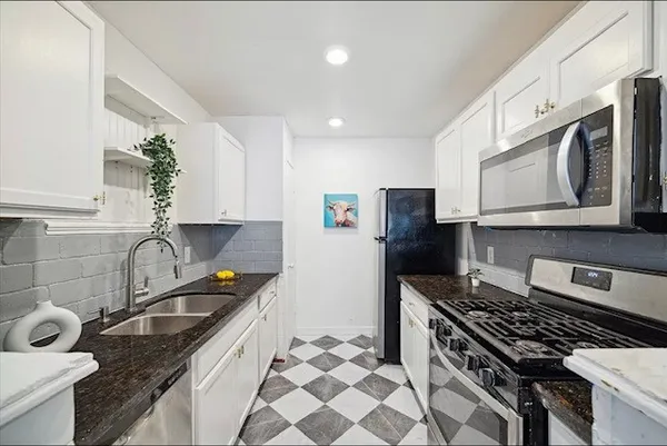 $1,599 | 3734 Varla Lane, Houston, TX 77014