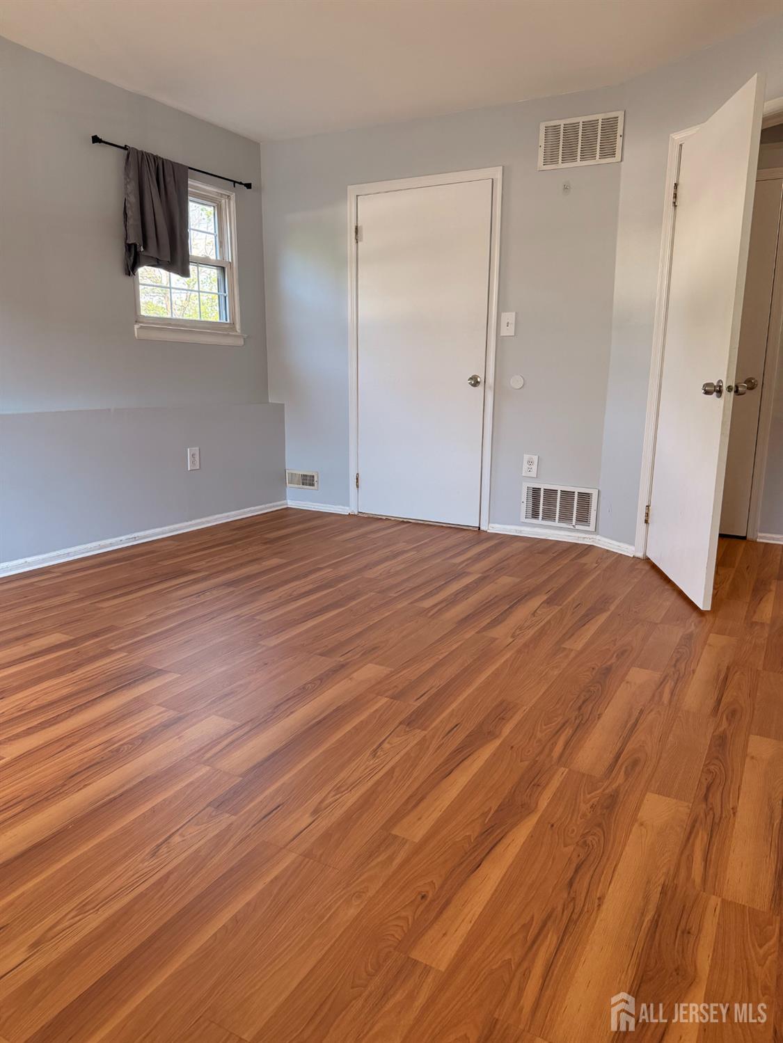 115 Orlando Street Edison, NJ 08817 - Photo 14 of 14