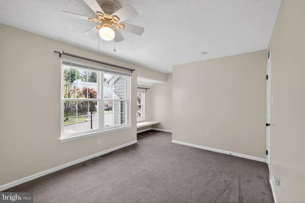 $435,000 | 19 Applewood Court, Horsham, PA 19044