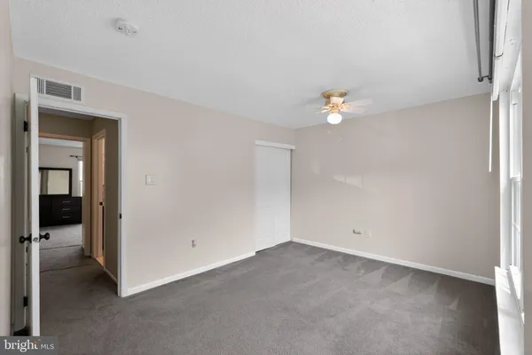 $435,000 | 19 Applewood Court, Horsham, PA 19044