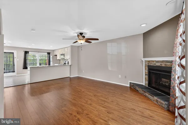 $435,000 | 19 Applewood Court, Horsham, PA 19044