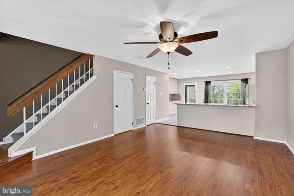 $435,000 | 19 Applewood Court, Horsham, PA 19044