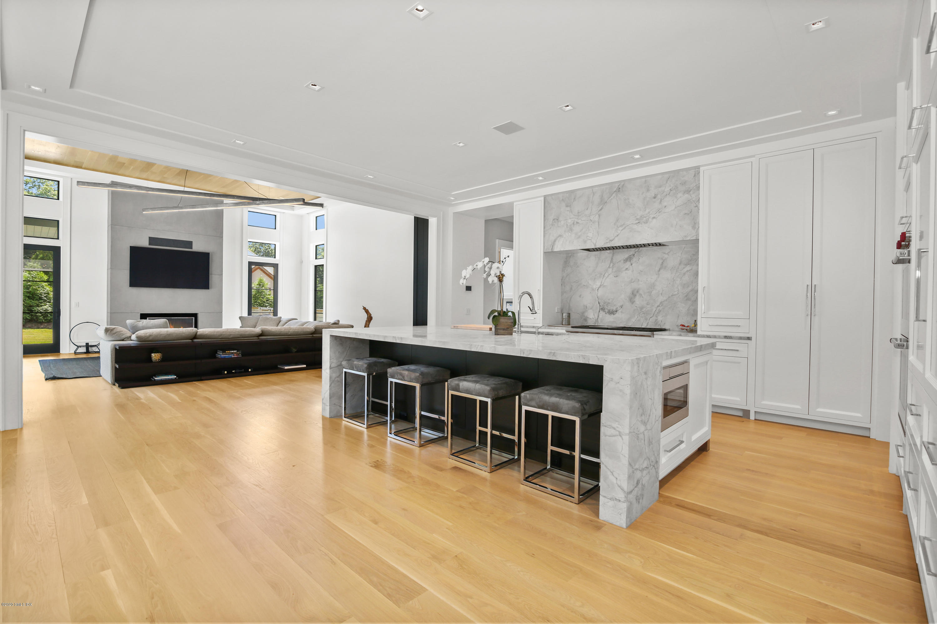 24 Thunder Mountain Road Greenwich, CT 06831 - Photo 15 of 41 Stunning Kitchen