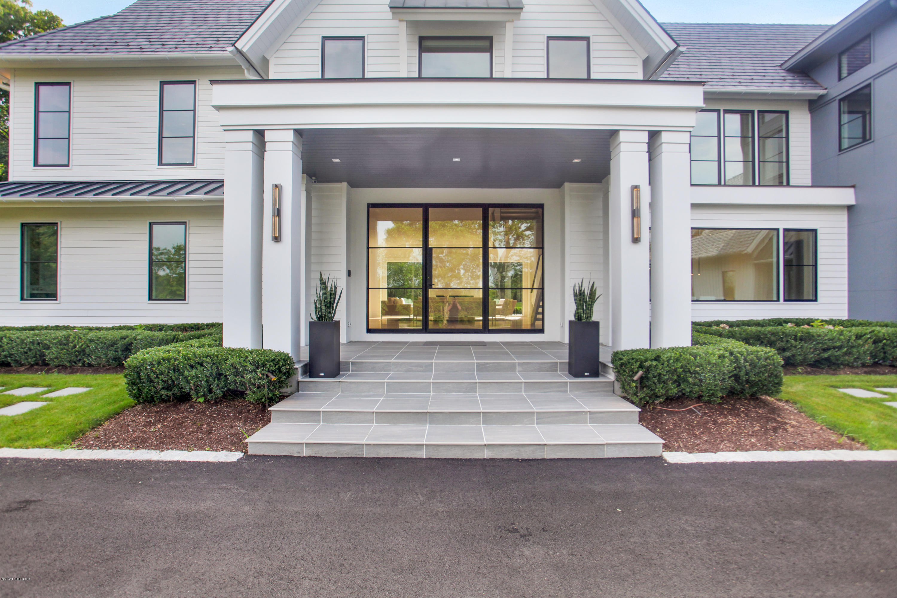 24 Thunder Mountain Road Greenwich, CT 06831 - Photo 3 of 41 Front Entry