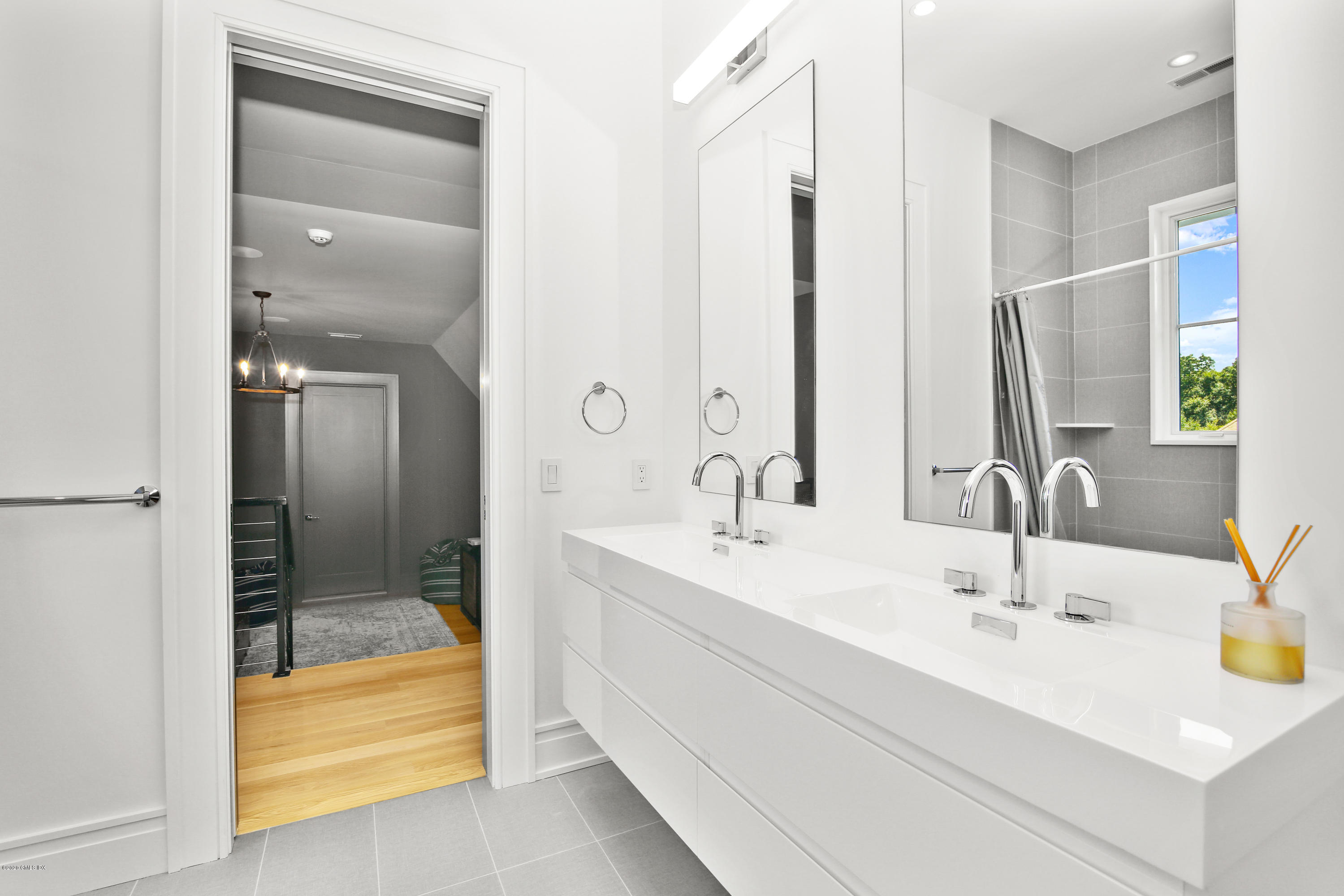24 Thunder Mountain Road Greenwich, CT 06831 - Photo 31 of 41 Bathroom