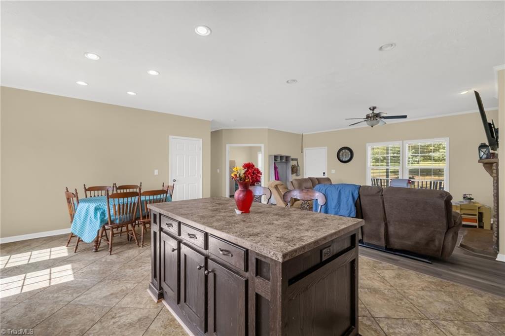 128 Campbellton Road Reidsville, NC 27320 - Photo 14 of 44