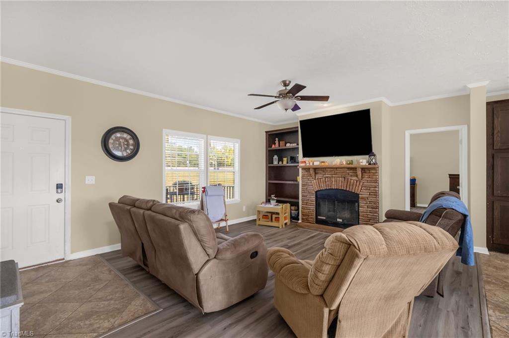 128 Campbellton Road Reidsville, NC 27320 - Photo 6 of 44