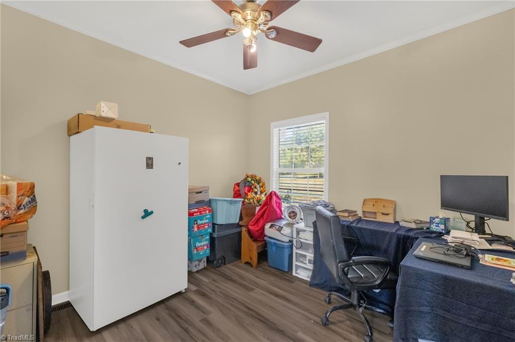 128 Campbellton Road Reidsville, NC 27320 - Photo 9 of 44