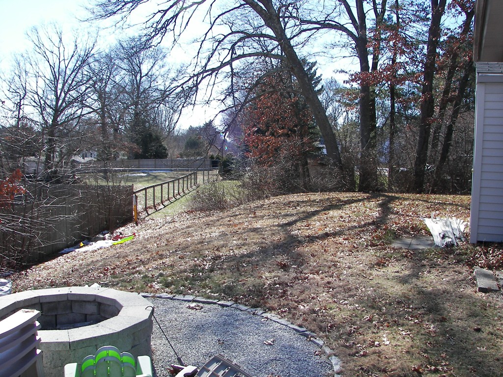 40 Porter Road Bellingham, MA 02019 - Photo 4 of 19 Gallery Image 4