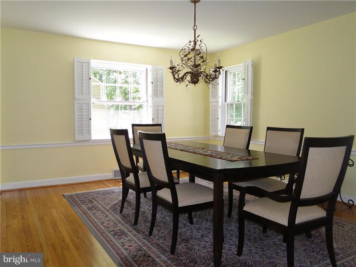 521 Oriole Road Villanova, PA 19085 - Photo 4 of 15