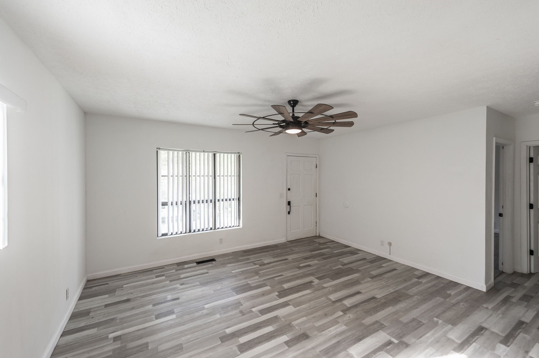 3365 Pleasant Valley Road Hartsville, TN 37074 - Photo 4 of 19