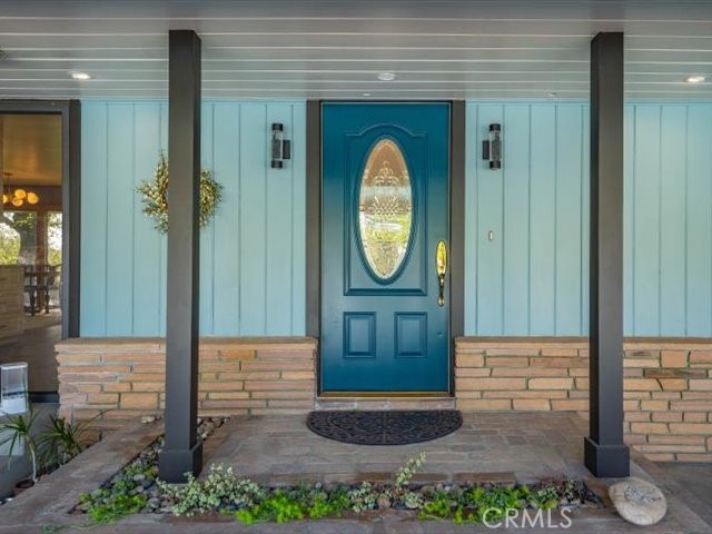 195 Howell Avenue Red Bluff, CA 96080 - Photo 64 of 67 a front view of a house with garden