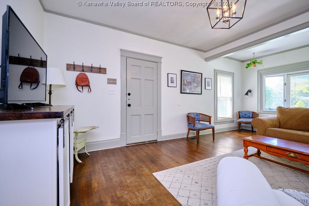 1583 Clark Road Charleston, WV 25314 - Photo 8 of 41 Gallery Image 8