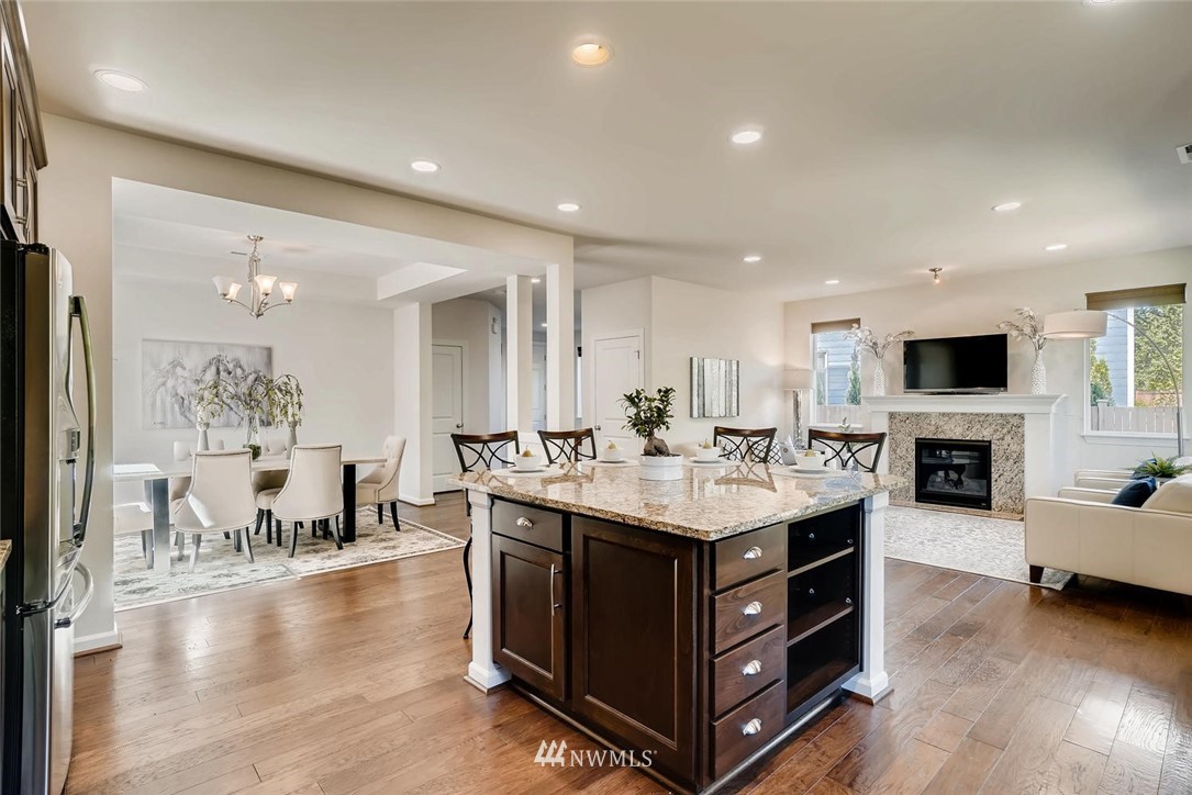 3808 196th Place Southeast Bothell, WA 98012 - Photo 11 of 24 Gallery Image 11