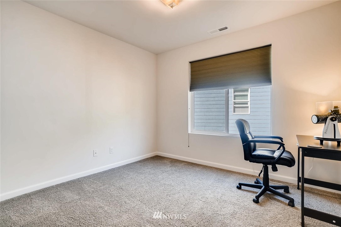 3808 196th Place Southeast Bothell, WA 98012 - Photo 18 of 24 Gallery Image 18