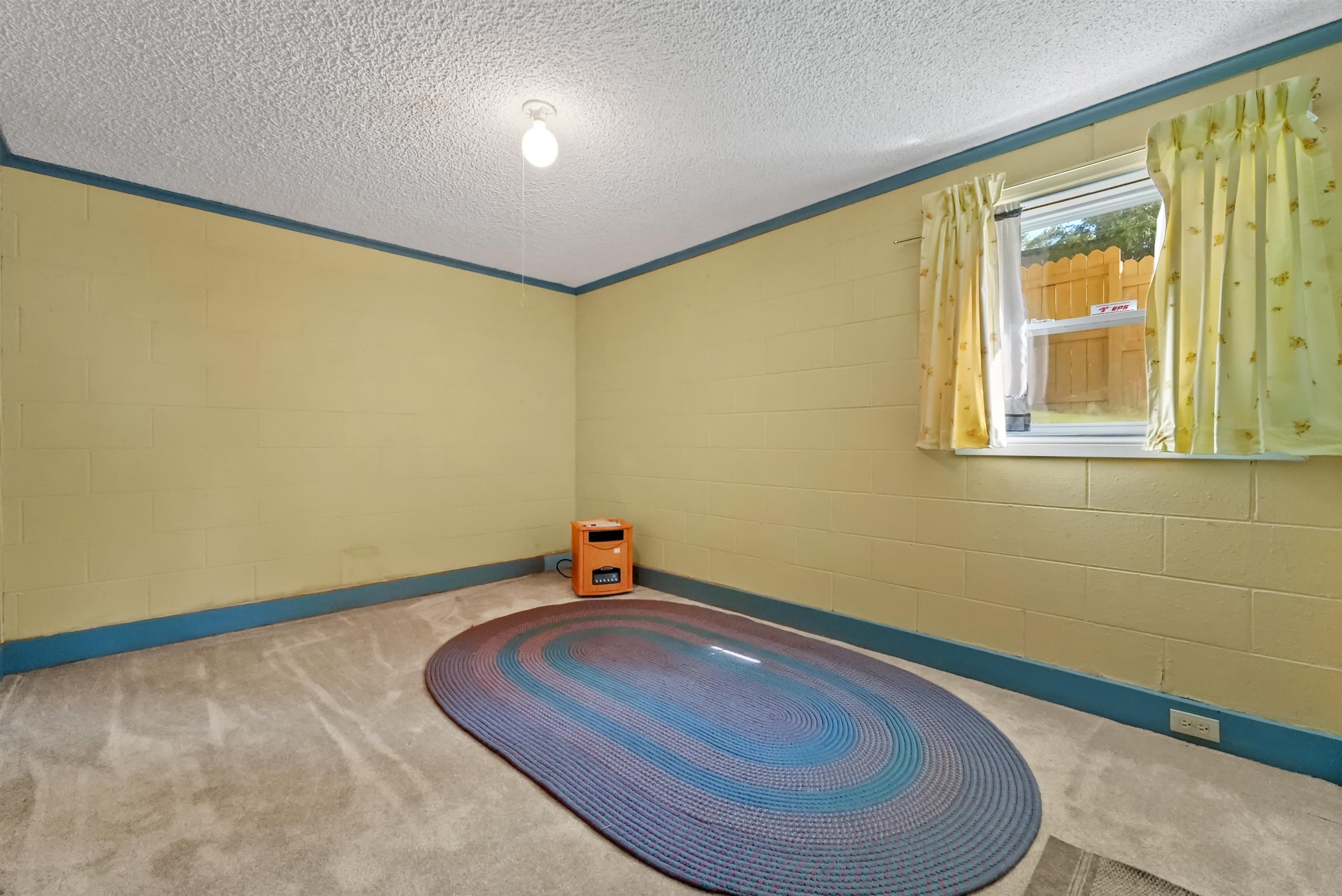 9412 Center Road Traverse City, MI 49686 - Photo 35 of 63 1900950-34.JPG