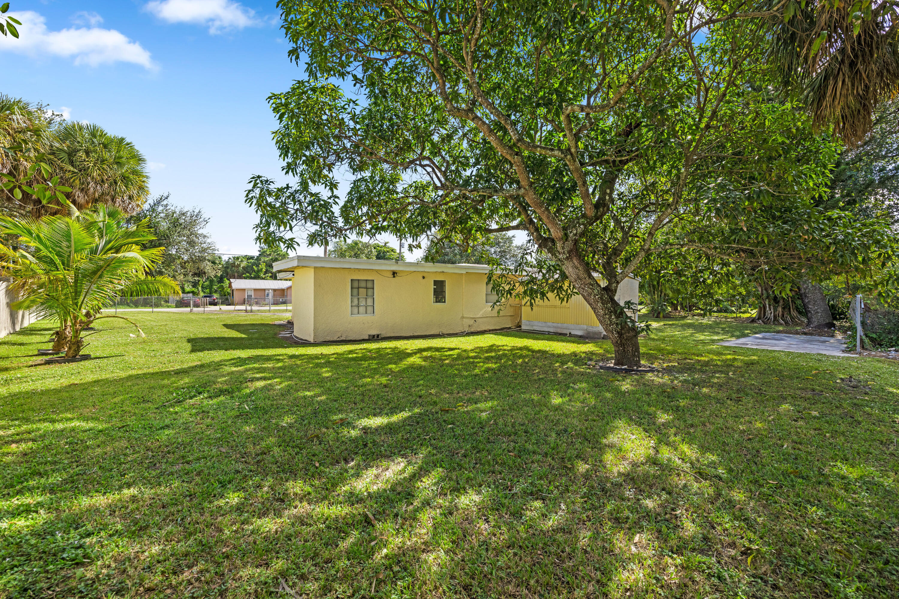 1903 Donnell Road West Palm Beach, FL 33409 - Photo 19 of 38 IMG_8847