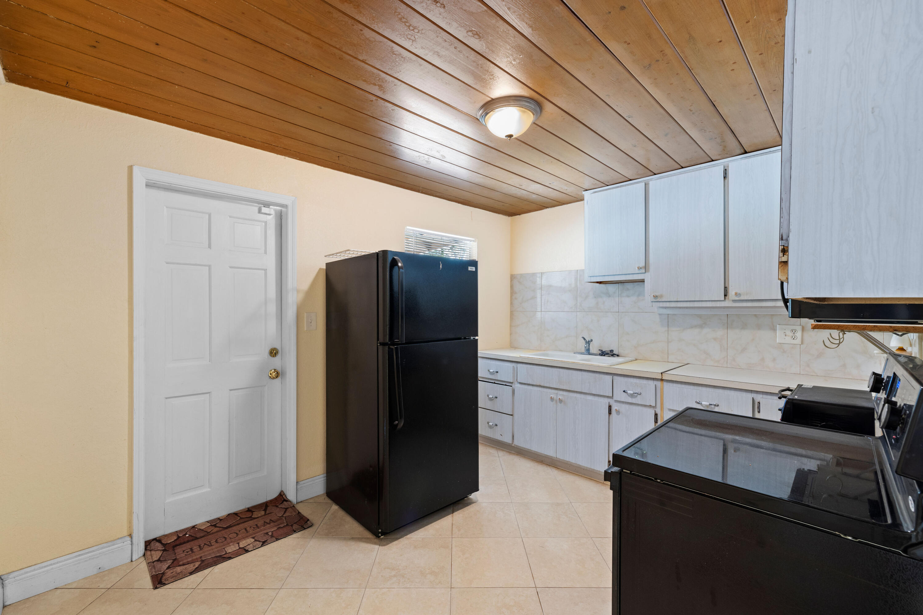 1903 Donnell Road West Palm Beach, FL 33409 - Photo 36 of 38 IMG_8833