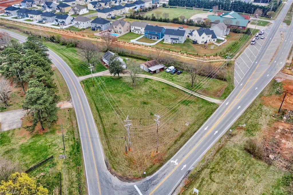 7873 Clinard Farms Road High Point, NC 27265 - Photo 2 of 29