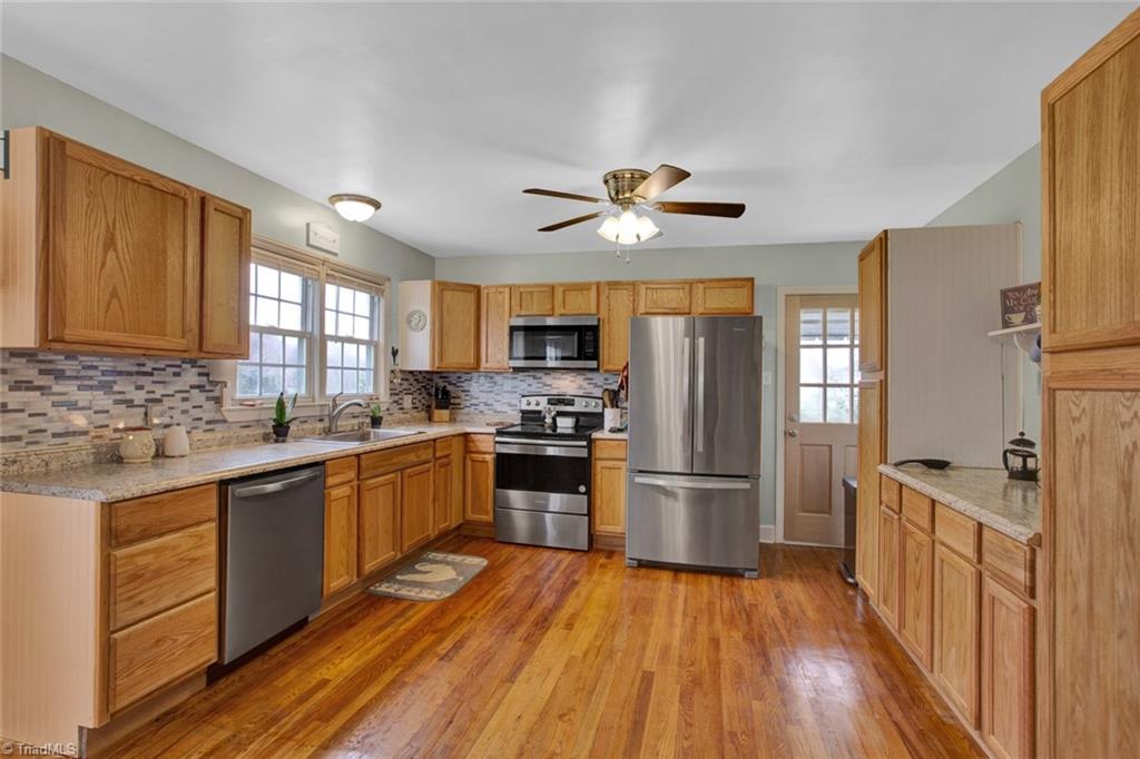 7873 Clinard Farms Road High Point, NC 27265 - Photo 12 of 29