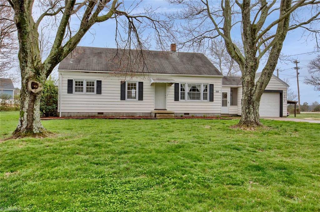 7873 Clinard Farms Road High Point, NC 27265 - Photo 4 of 29
