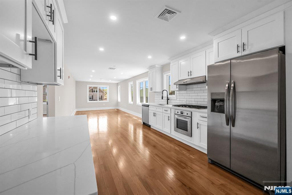 162 Closter Dock Road, Unit A Closter, NJ 07624 - Photo 18 of 37