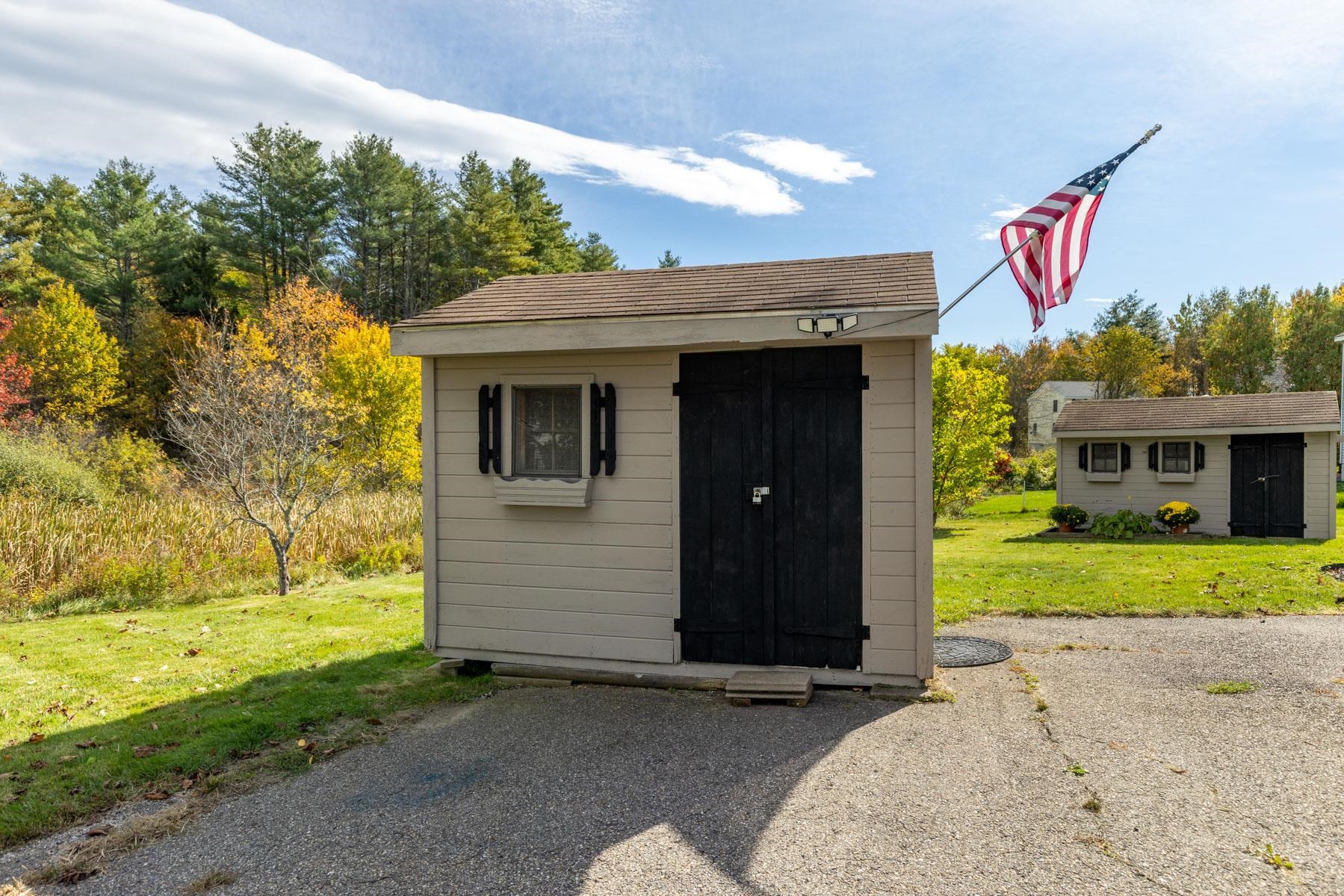 9 Nicholas Circle Dover, NH 03820 - Photo 4 of 28