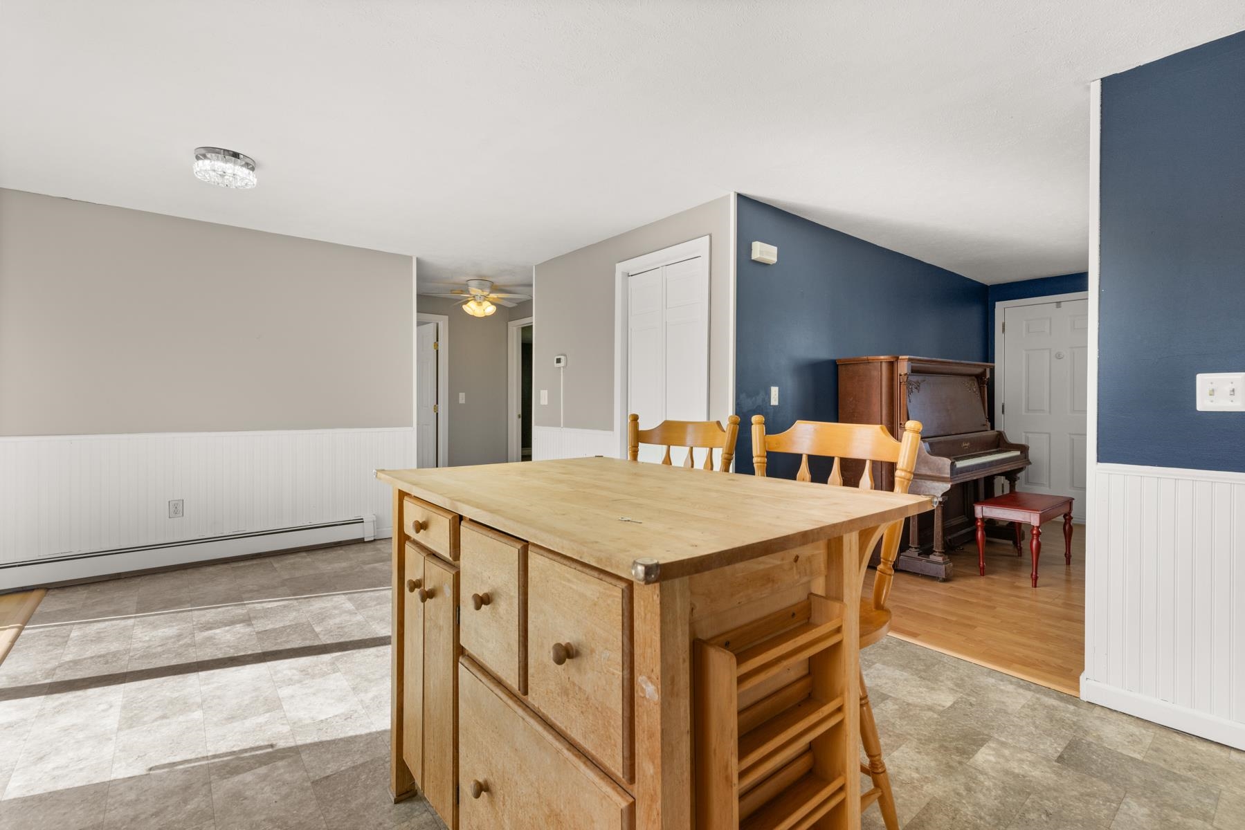 9 Nicholas Circle Dover, NH 03820 - Photo 8 of 28