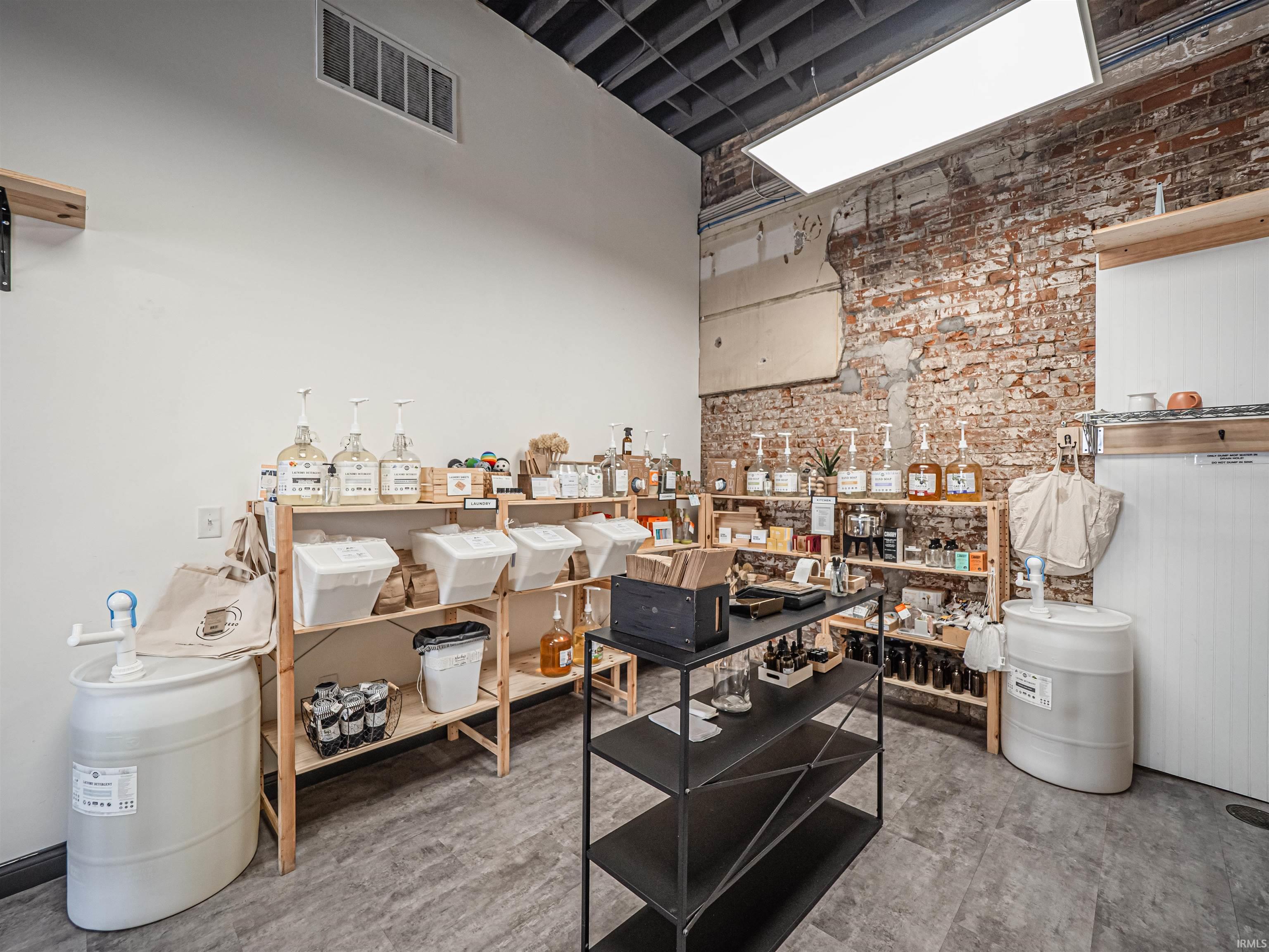 425 Main Street Evansville, IN 47708 - Photo 10 of 36