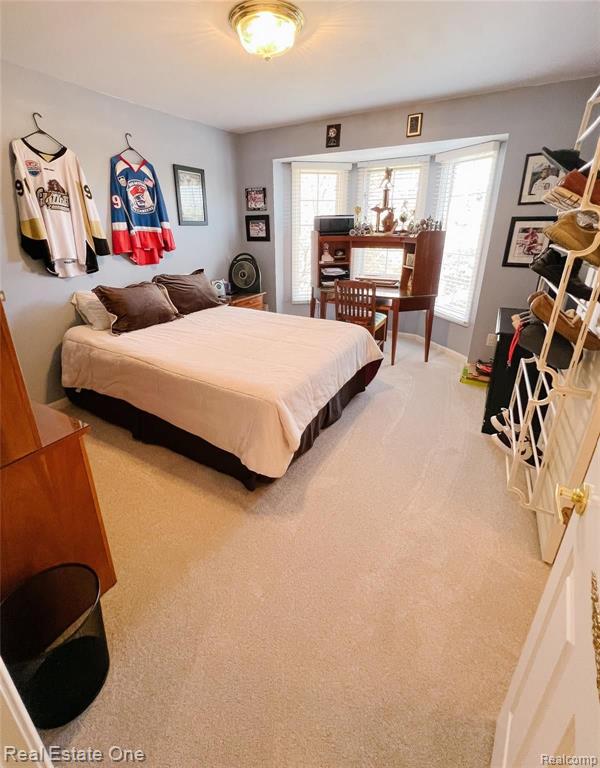 2014 Mapleridge Road Rochester Hills, MI 48309 - Photo 33 of 53