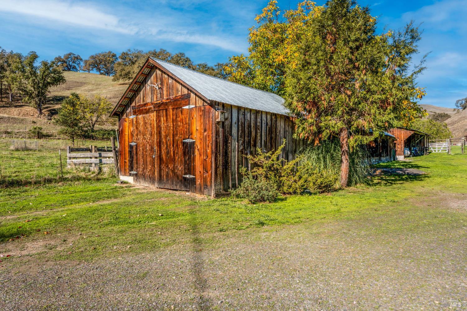 7420 Eastside Potter Valley Road Ukiah, CA 95482 - Photo 31 of 47