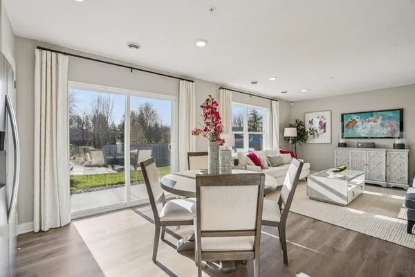 $375,000 | 17577 Driscoll Place, Lakeville, MN 55044