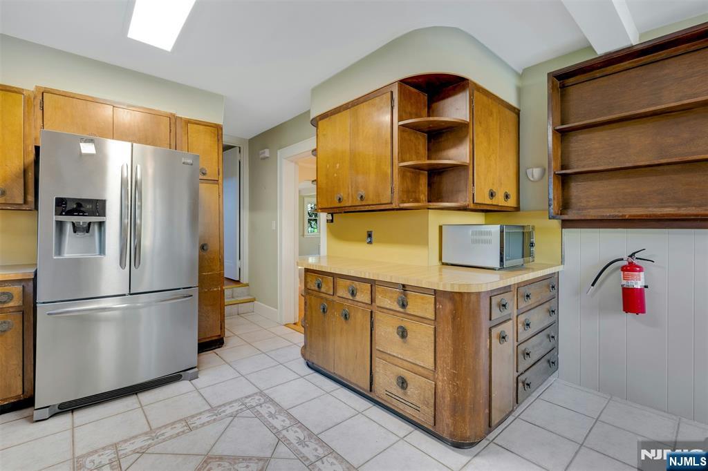 65 Merrison Street Teaneck, NJ 07666 - Photo 15 of 38