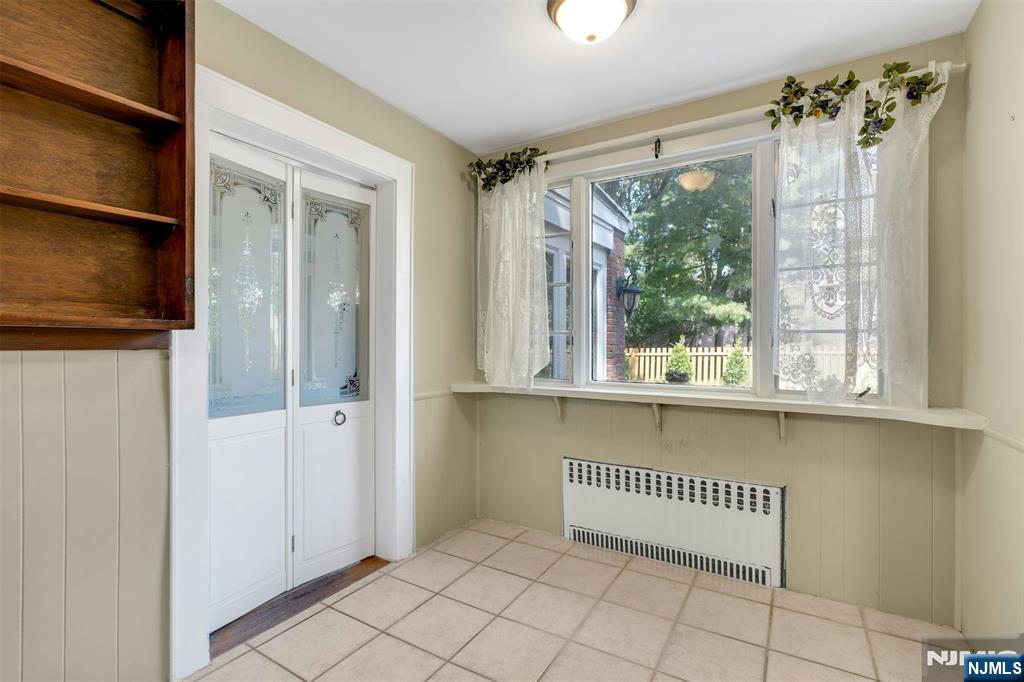 65 Merrison Street Teaneck, NJ 07666 - Photo 17 of 38