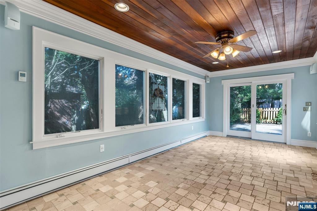 65 Merrison Street Teaneck, NJ 07666 - Photo 18 of 38