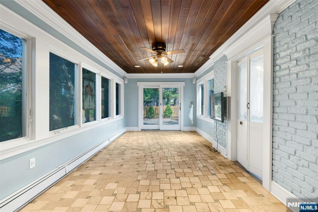 65 Merrison Street Teaneck, NJ 07666 - Photo 19 of 38