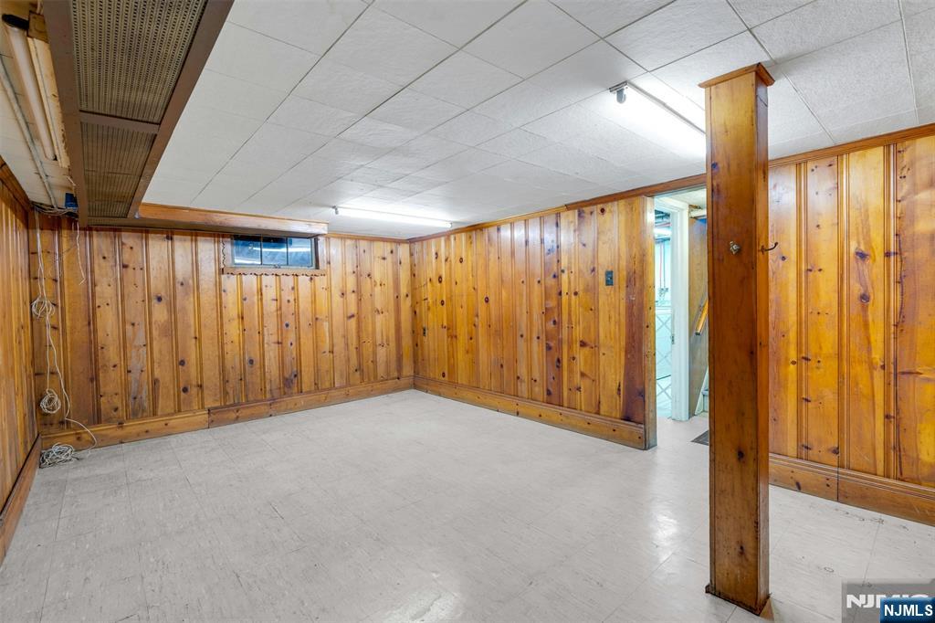 65 Merrison Street Teaneck, NJ 07666 - Photo 29 of 38